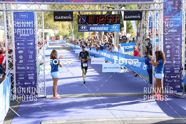 Buy your photos of the eventMeia Maratona Porto 2019 on Fotop