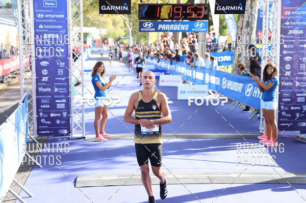 Buy your photos of the eventMeia Maratona Porto 2019 on Fotop