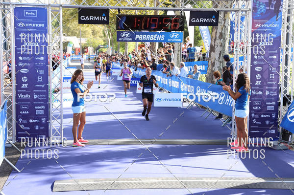 Buy your photos of the eventMeia Maratona Porto 2019 on Fotop