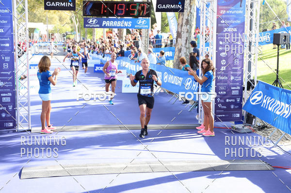 Buy your photos of the eventMeia Maratona Porto 2019 on Fotop