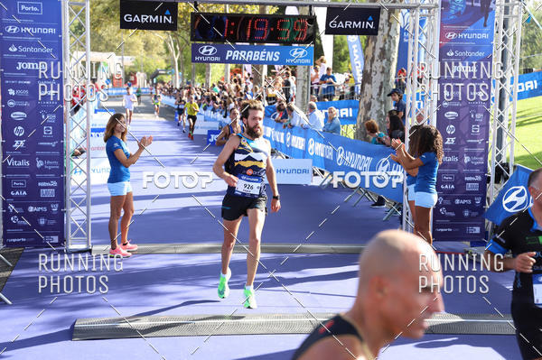Buy your photos of the eventMeia Maratona Porto 2019 on Fotop