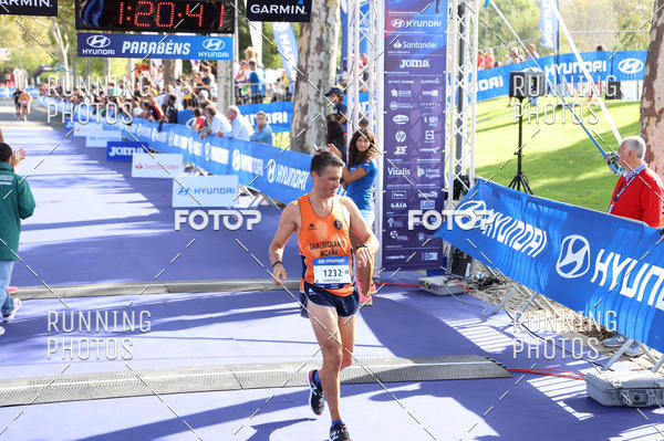 Buy your photos of the eventMeia Maratona Porto 2019 on Fotop