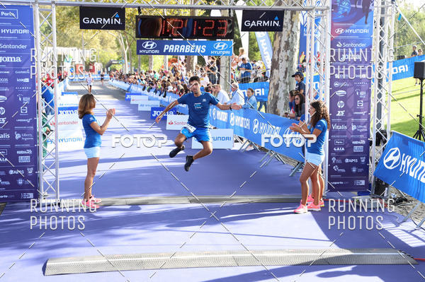 Buy your photos of the eventMeia Maratona Porto 2019 on Fotop