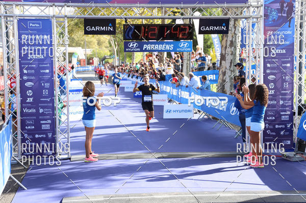 Buy your photos of the eventMeia Maratona Porto 2019 on Fotop