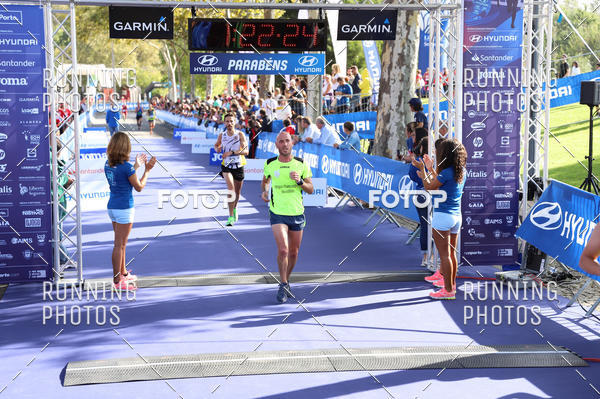 Buy your photos of the eventMeia Maratona Porto 2019 on Fotop