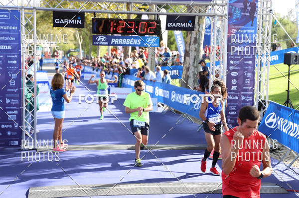 Buy your photos of the eventMeia Maratona Porto 2019 on Fotop