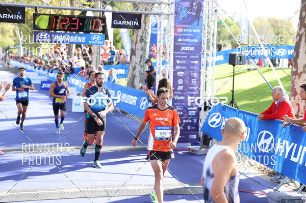 Buy your photos of the eventMeia Maratona Porto 2019 on Fotop