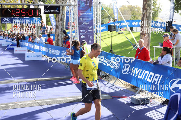 Buy your photos of the eventMeia Maratona Porto 2019 on Fotop