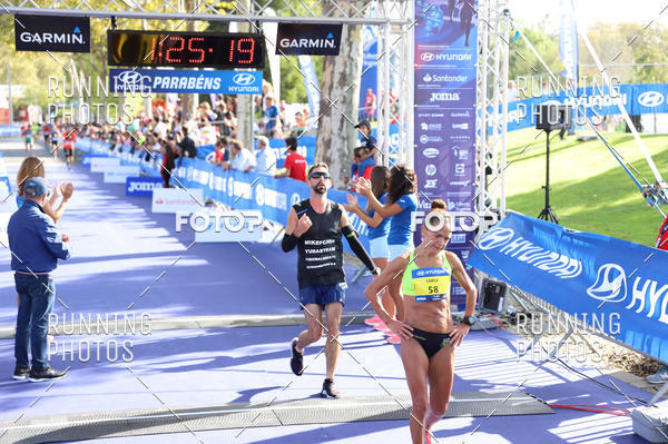 Buy your photos of the eventMeia Maratona Porto 2019 on Fotop