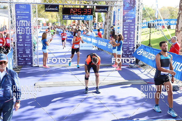 Buy your photos of the eventMeia Maratona Porto 2019 on Fotop