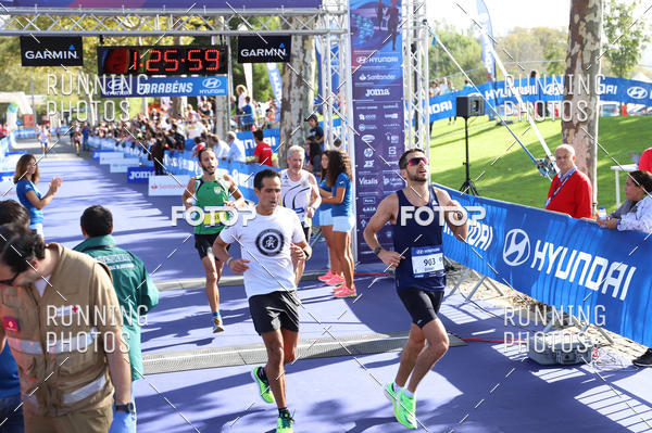 Buy your photos of the eventMeia Maratona Porto 2019 on Fotop
