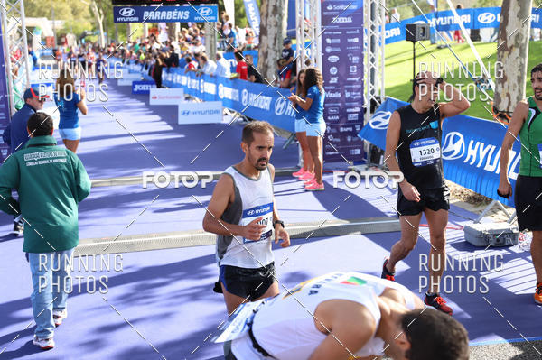 Buy your photos of the eventMeia Maratona Porto 2019 on Fotop