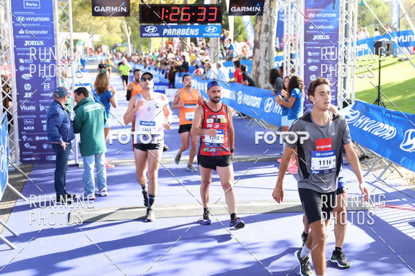 Buy your photos of the eventMeia Maratona Porto 2019 on Fotop