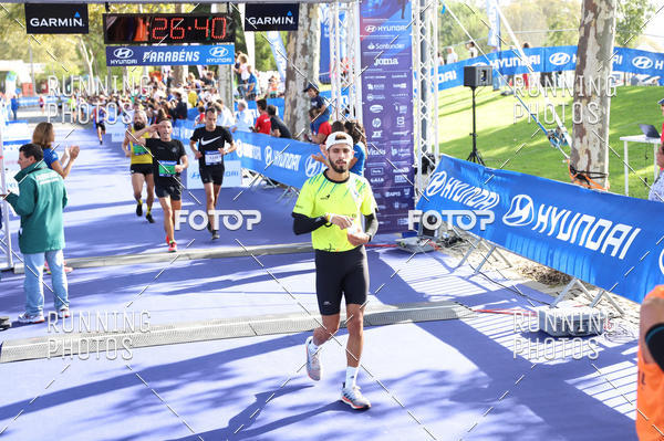 Buy your photos of the eventMeia Maratona Porto 2019 on Fotop