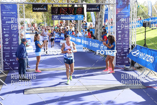 Buy your photos of the eventMeia Maratona Porto 2019 on Fotop