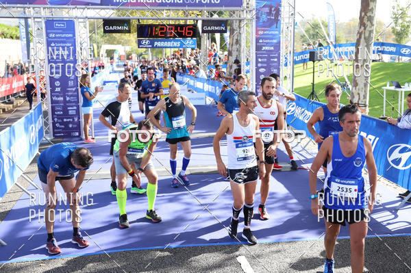 Buy your photos of the eventMeia Maratona Porto 2019 on Fotop