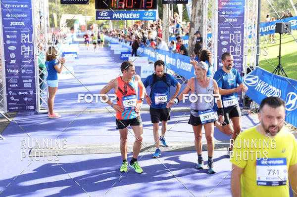 Buy your photos of the eventMeia Maratona Porto 2019 on Fotop