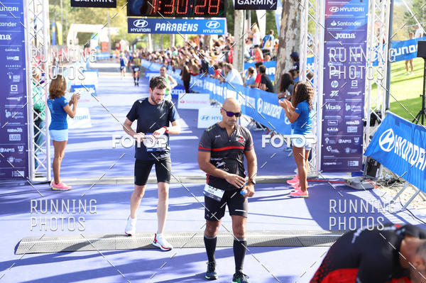 Buy your photos of the eventMeia Maratona Porto 2019 on Fotop