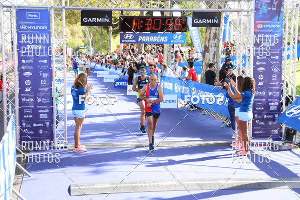 Buy your photos of the eventMeia Maratona Porto 2019 on Fotop