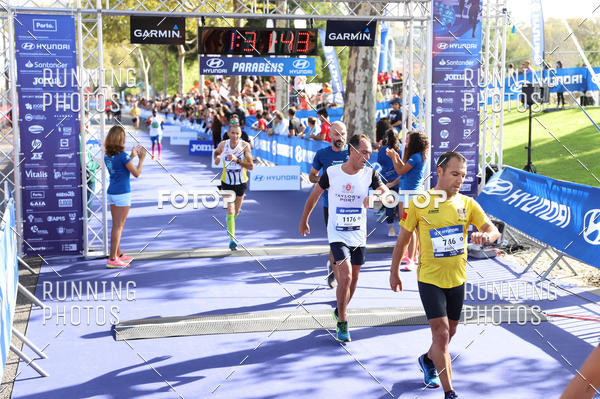 Buy your photos of the eventMeia Maratona Porto 2019 on Fotop