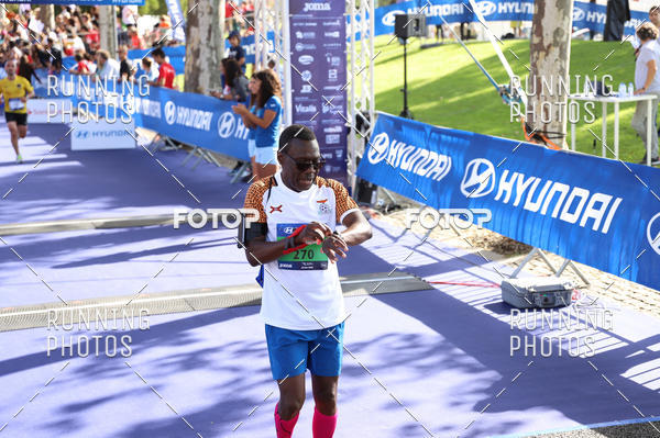 Buy your photos of the eventMeia Maratona Porto 2019 on Fotop