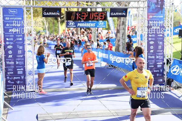 Buy your photos of the eventMeia Maratona Porto 2019 on Fotop