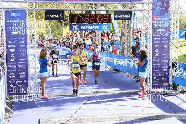Buy your photos of the eventMeia Maratona Porto 2019 on Fotop