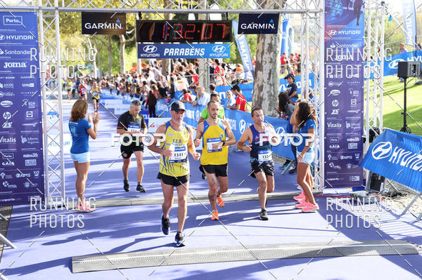 Buy your photos of the eventMeia Maratona Porto 2019 on Fotop