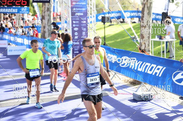 Buy your photos of the eventMeia Maratona Porto 2019 on Fotop