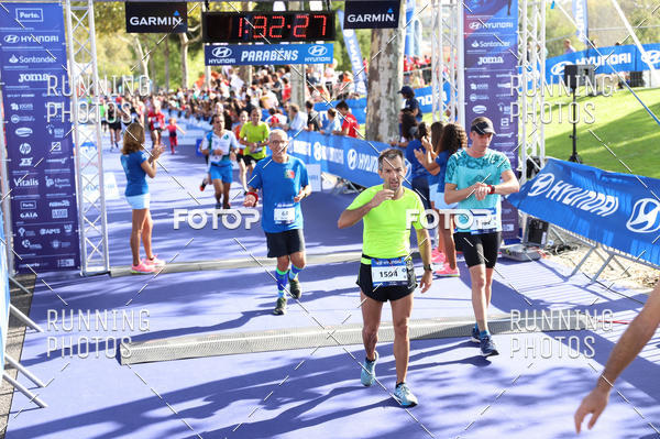 Buy your photos of the eventMeia Maratona Porto 2019 on Fotop