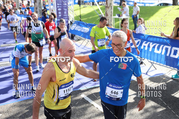 Buy your photos of the eventMeia Maratona Porto 2019 on Fotop