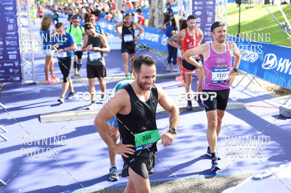Buy your photos of the eventMeia Maratona Porto 2019 on Fotop