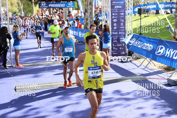 Buy your photos of the eventMeia Maratona Porto 2019 on Fotop
