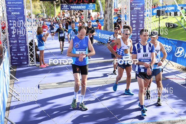 Buy your photos of the eventMeia Maratona Porto 2019 on Fotop