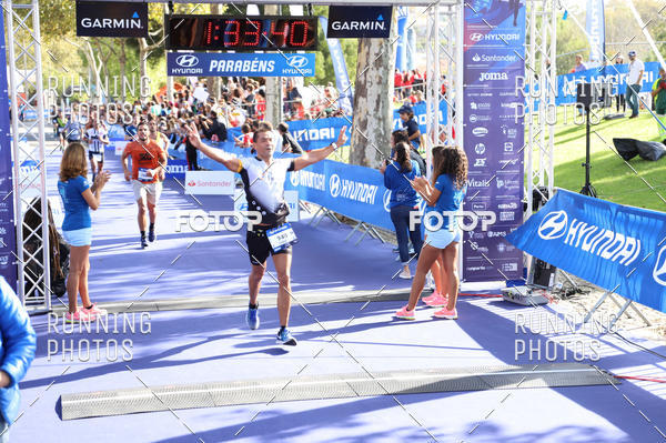 Buy your photos of the eventMeia Maratona Porto 2019 on Fotop