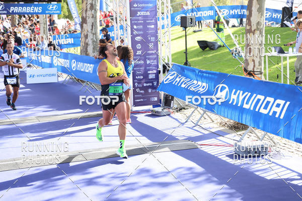 Buy your photos of the eventMeia Maratona Porto 2019 on Fotop