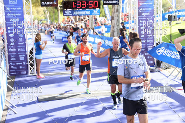 Buy your photos of the eventMeia Maratona Porto 2019 on Fotop