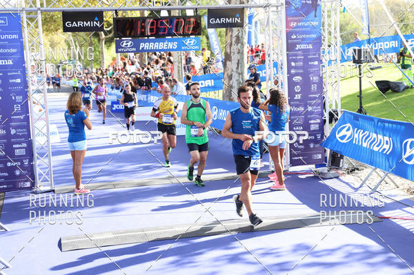Buy your photos of the eventMeia Maratona Porto 2019 on Fotop