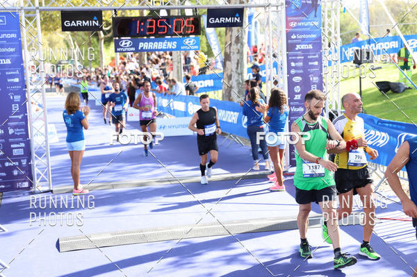Buy your photos of the eventMeia Maratona Porto 2019 on Fotop