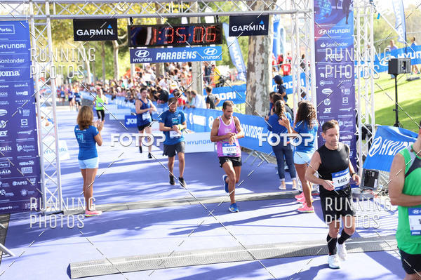 Buy your photos of the eventMeia Maratona Porto 2019 on Fotop