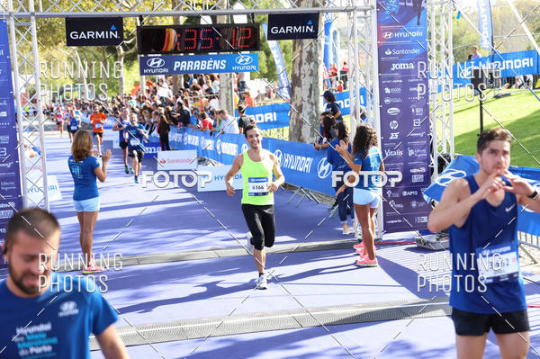 Buy your photos of the eventMeia Maratona Porto 2019 on Fotop