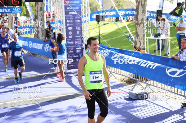 Buy your photos of the eventMeia Maratona Porto 2019 on Fotop