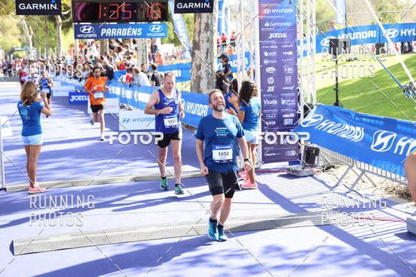 Buy your photos of the eventMeia Maratona Porto 2019 on Fotop