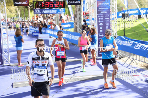 Buy your photos of the eventMeia Maratona Porto 2019 on Fotop