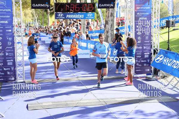 Buy your photos of the eventMeia Maratona Porto 2019 on Fotop