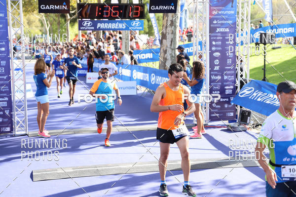 Buy your photos of the eventMeia Maratona Porto 2019 on Fotop
