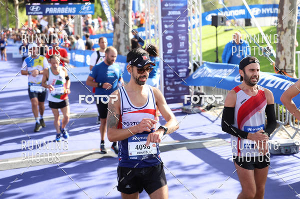 Buy your photos of the eventMeia Maratona Porto 2019 on Fotop