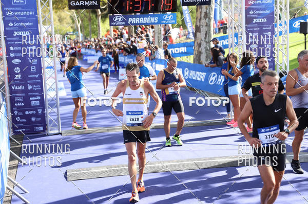 Buy your photos of the eventMeia Maratona Porto 2019 on Fotop