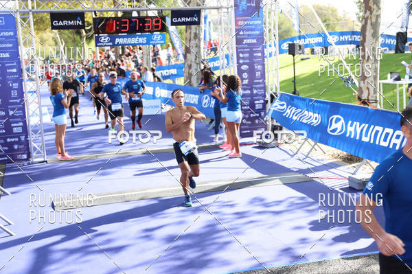 Buy your photos of the eventMeia Maratona Porto 2019 on Fotop