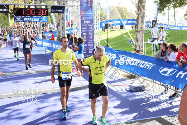 Buy your photos of the eventMeia Maratona Porto 2019 on Fotop
